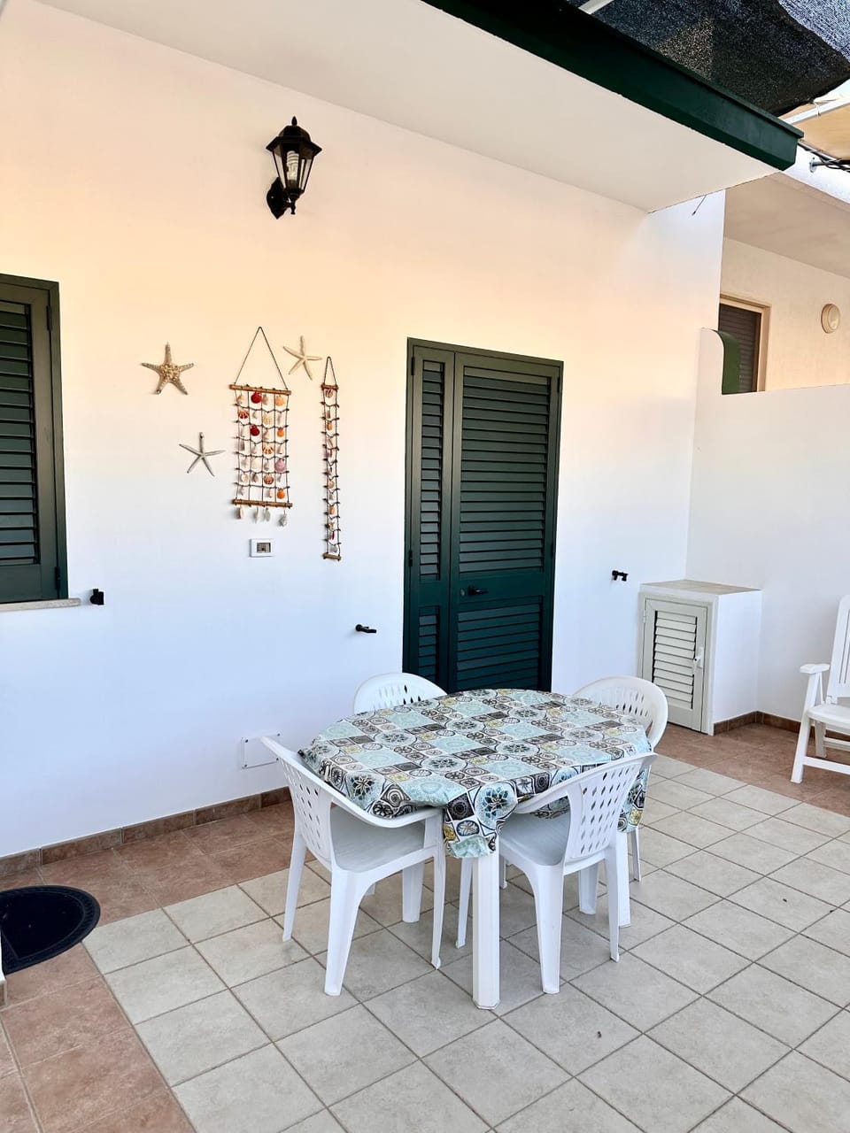 Patio, Seating area, Dining area