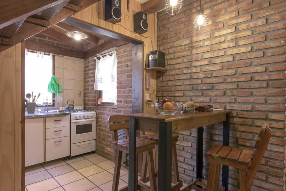 Kitchen or kitchenette, minibar, oven, pet friendly
