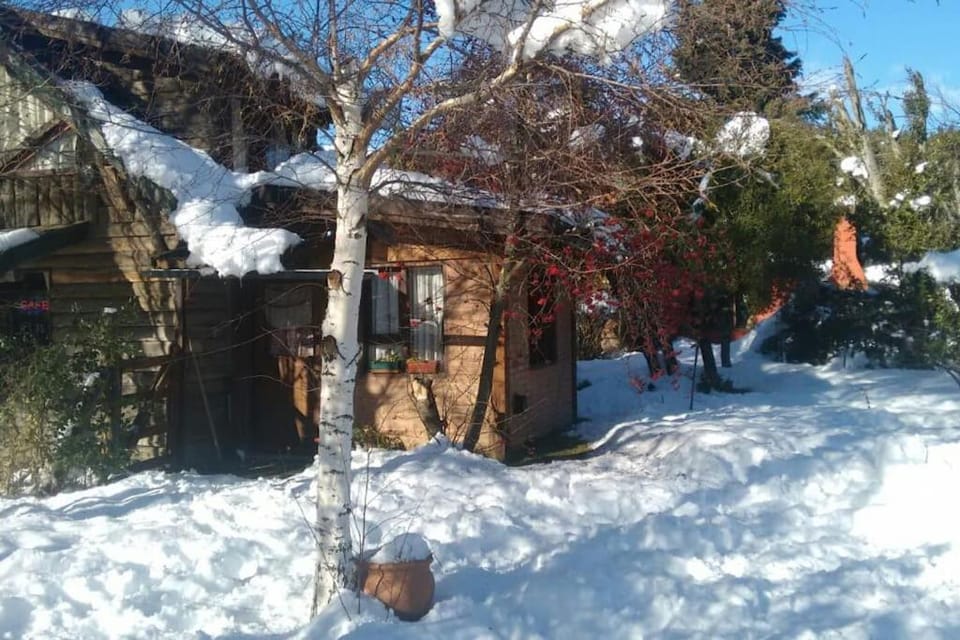 Pai Pay Calido y Confortable Bungalow House in San Carlos Bariloche