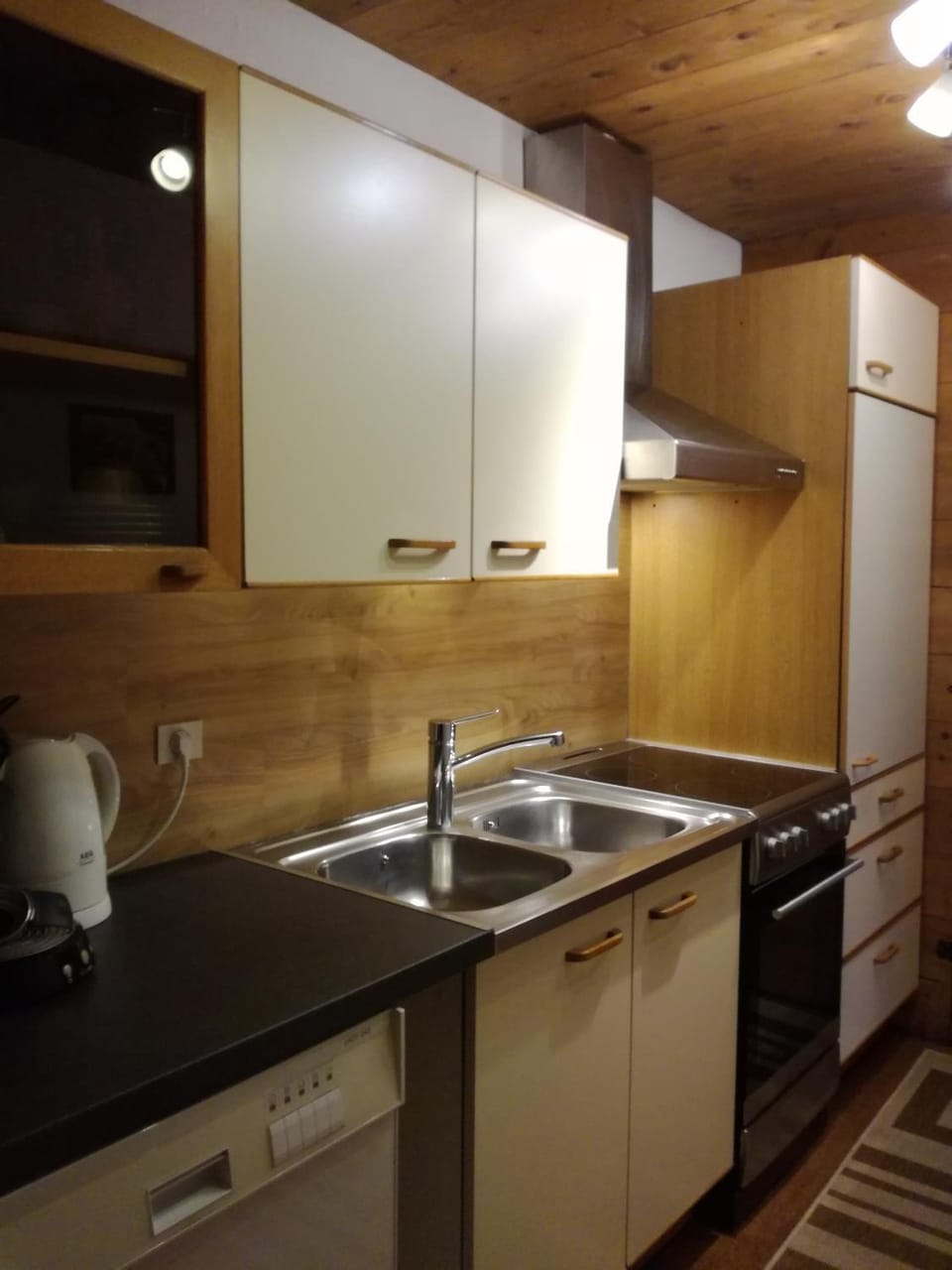 Kitchen or kitchenette, Decorative detail