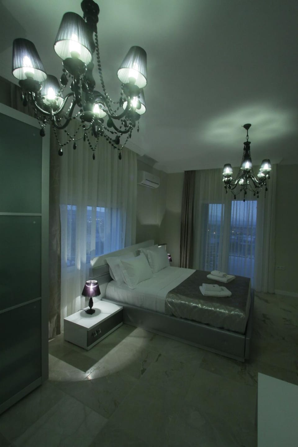 Bed, Decorative detail