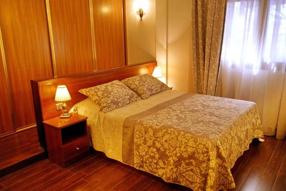 Living room, Bedroom