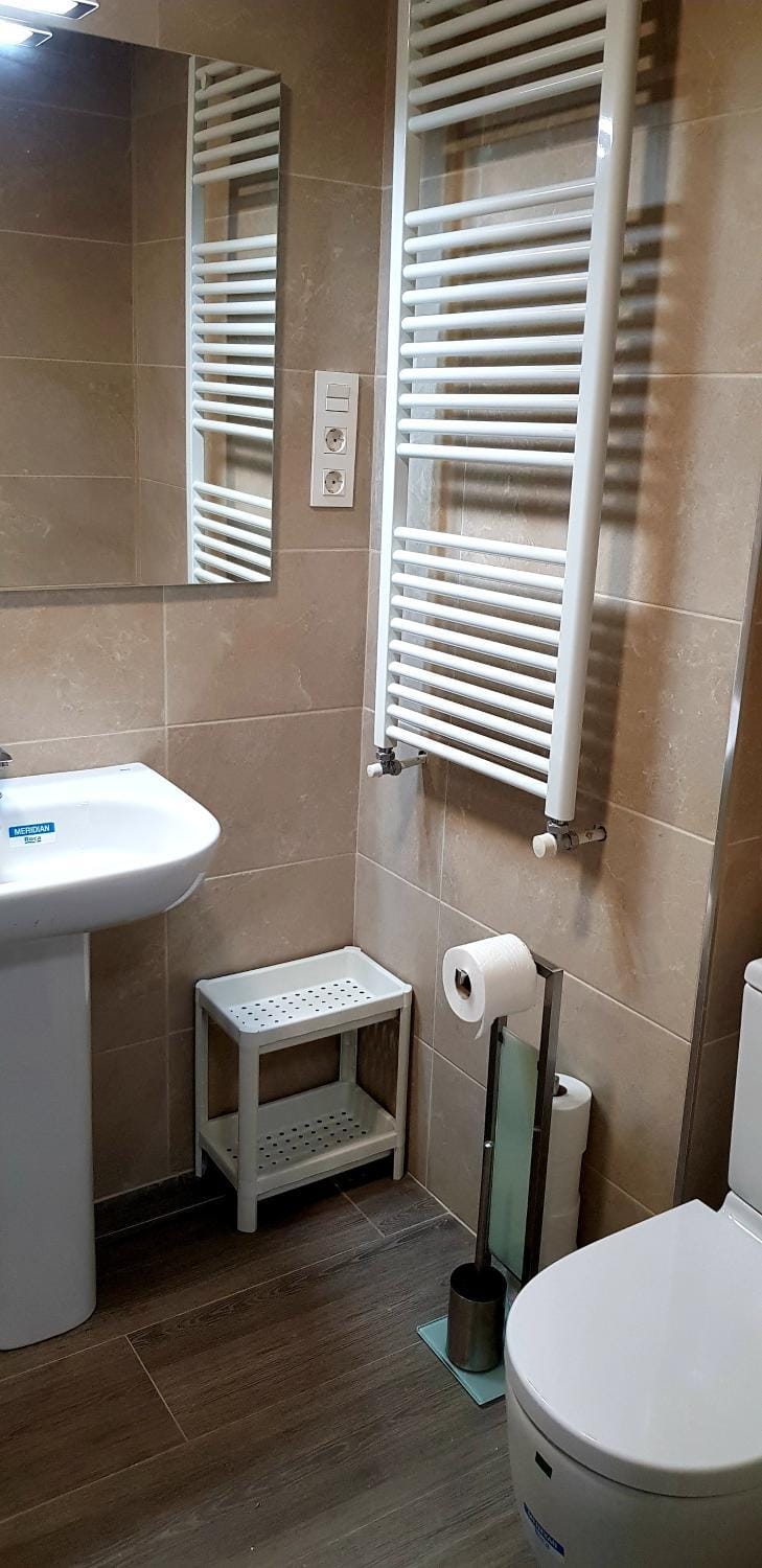 LAIA HOME GARAJE Y WIFI Apartment in Barakaldo