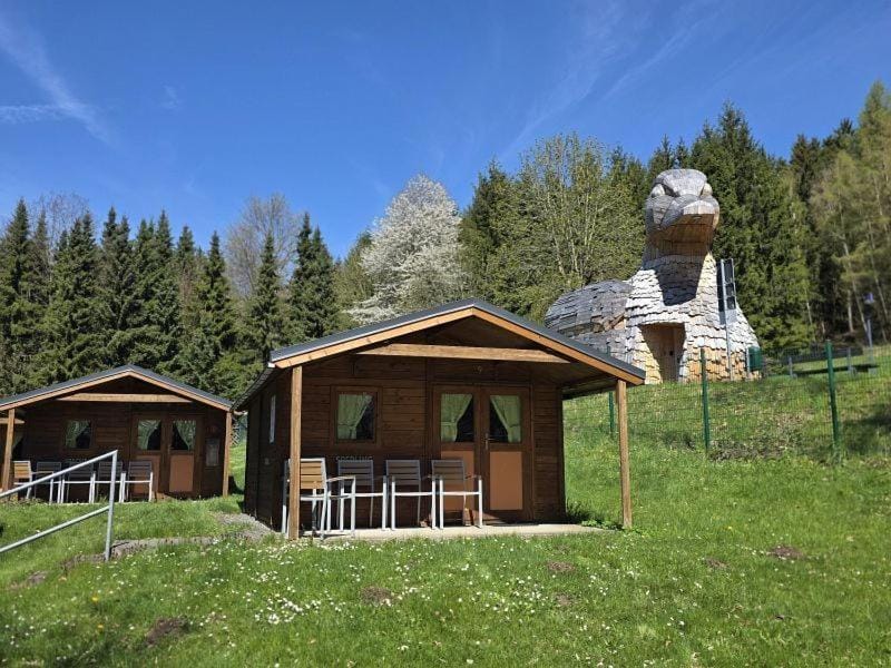 Property building, Spring