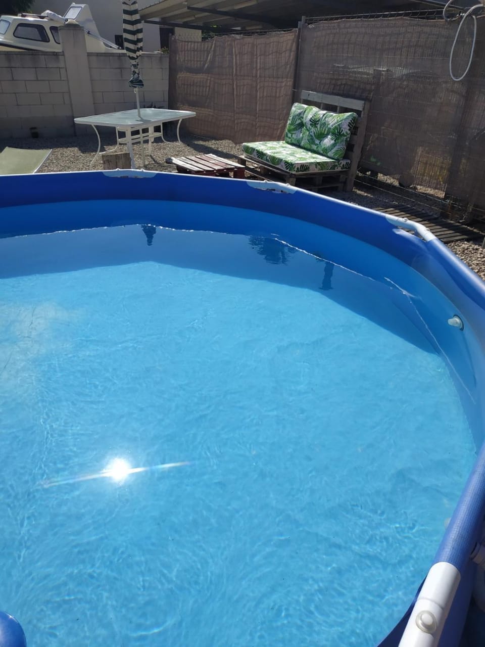 Patio, Off site, Day, Swimming pool