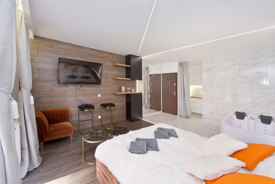 YOURAPART Chmielna Park Exclusive z Wanna wolnostojaca lub Jacuzzi Apartment in Gdansk