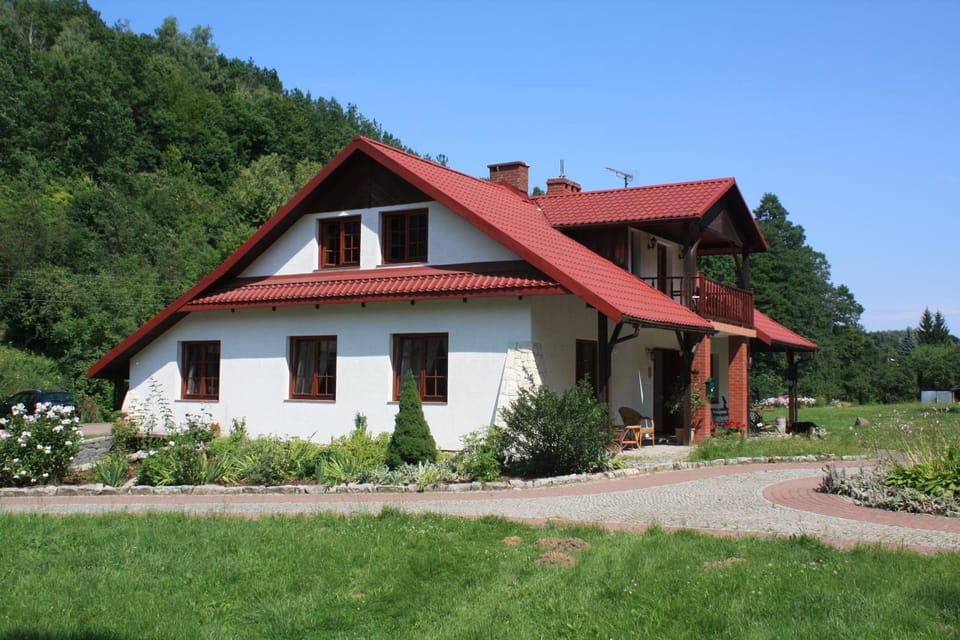 Facade/entrance, Garden