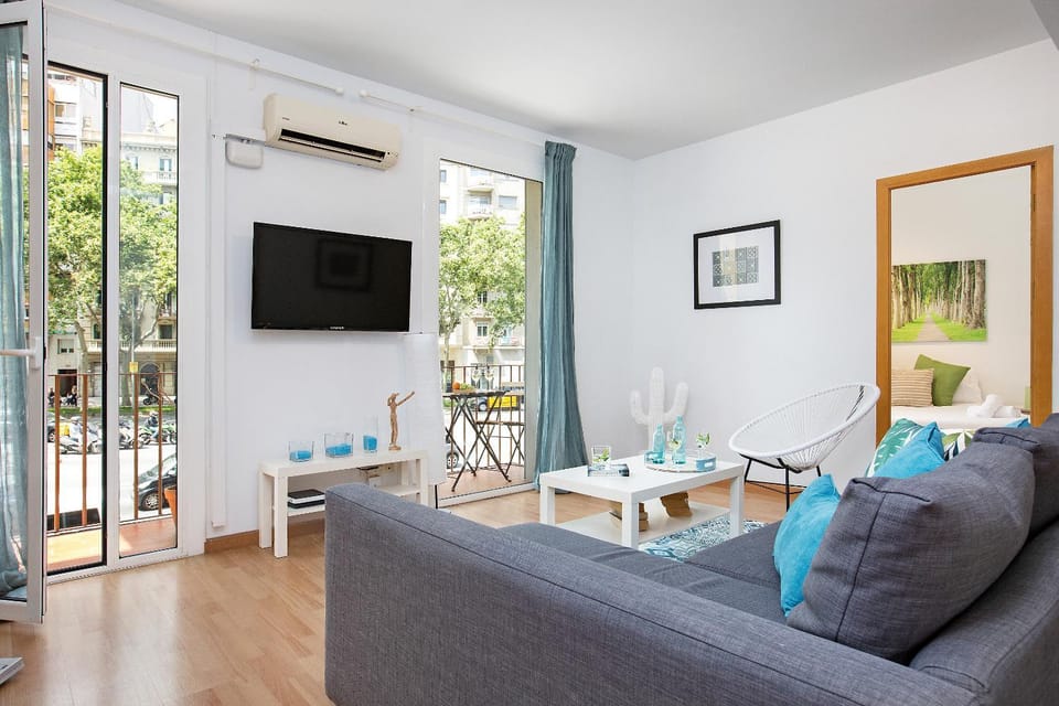 TV and multimedia, Living room, Seating area