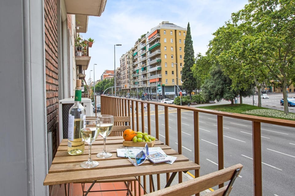 Property building, Balcony/Terrace