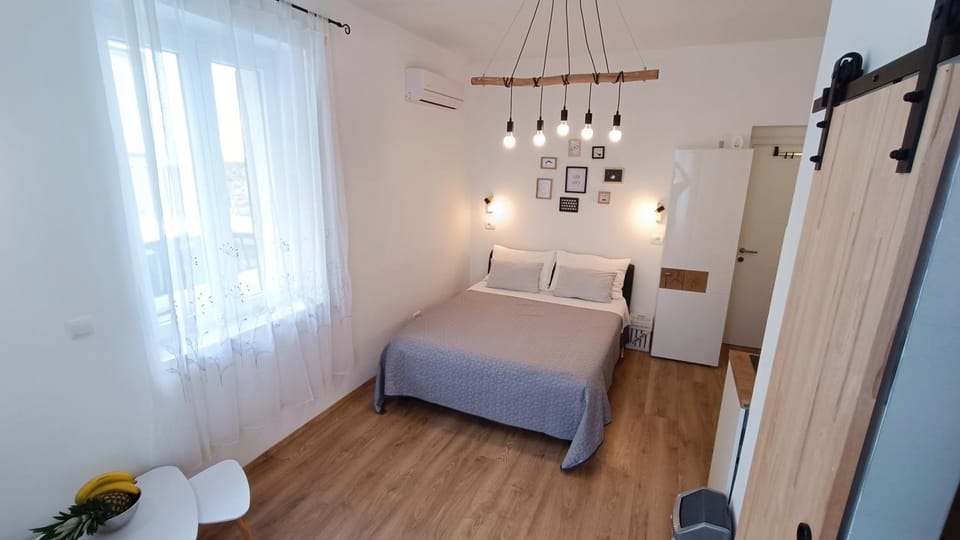 Bed, Bedroom, wardrobe