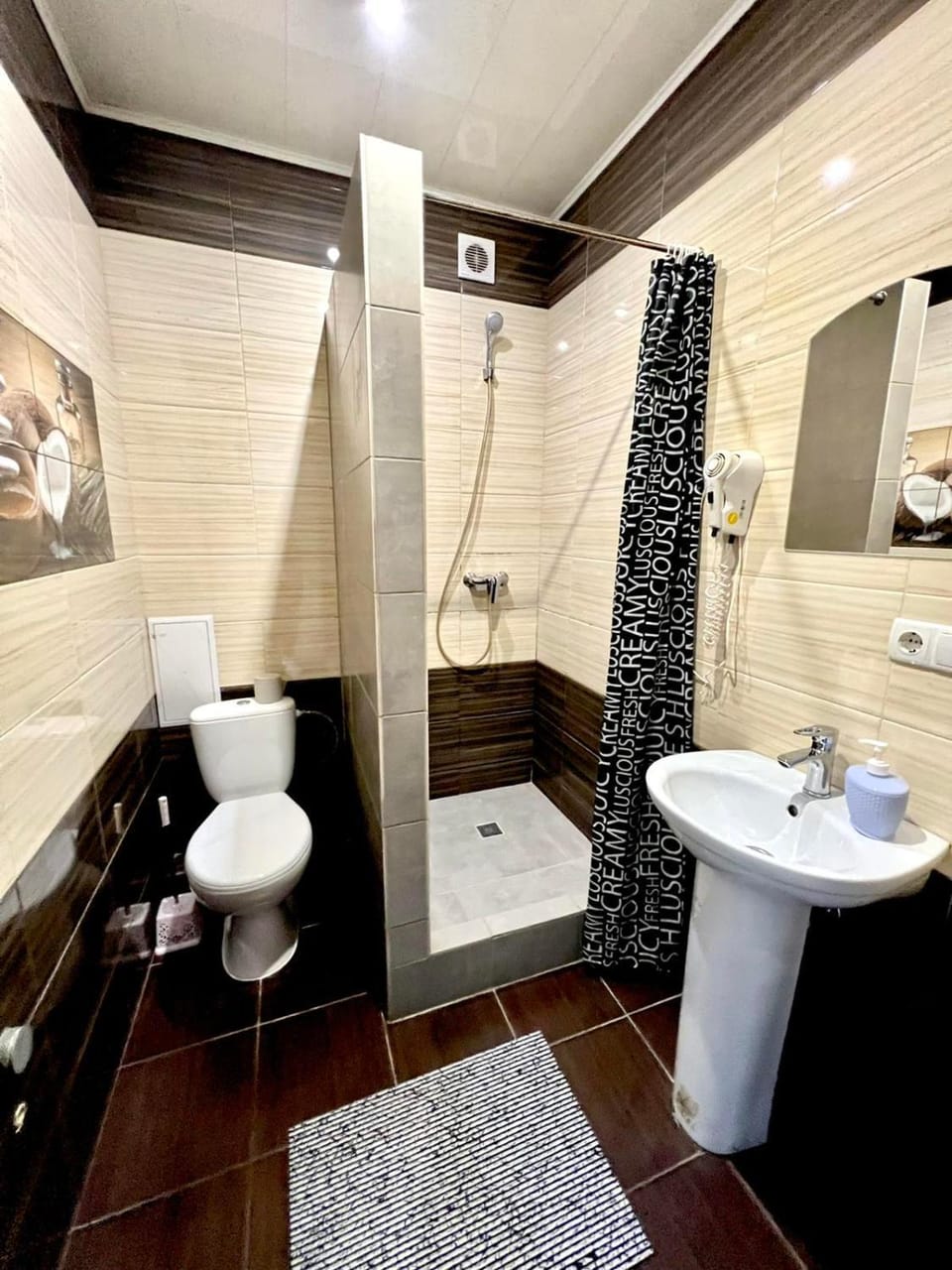 Нові Апартаменти 83 Apartment in Lviv Oblast