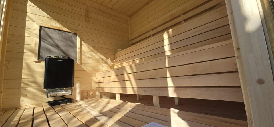 Day, Sauna
