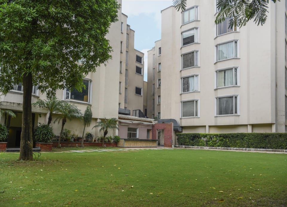 Property building, Garden