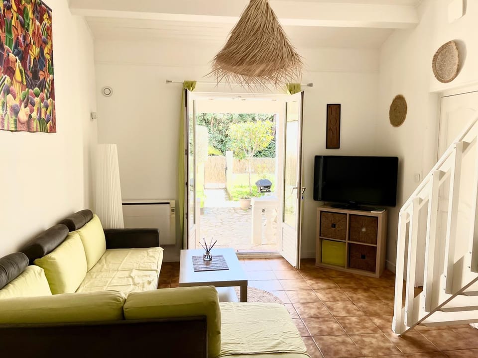 Gîte L’oliveraie D’Aniane 2 personnes House in Occitanie
