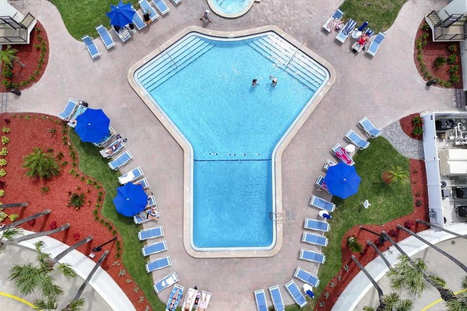 1-1007 - Ocean Sands House in Redington Beach