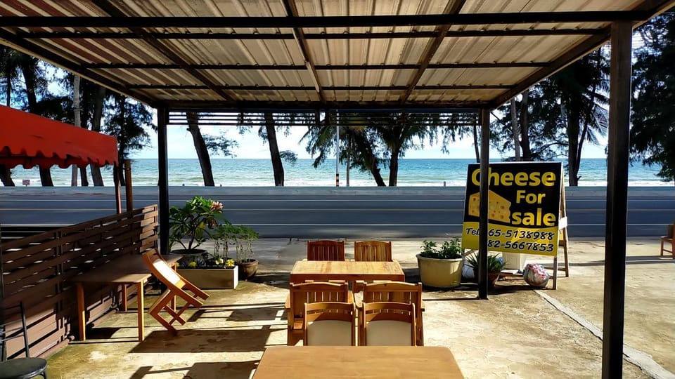 Amy's beach apartments Apartment in Chon Buri Changwat
