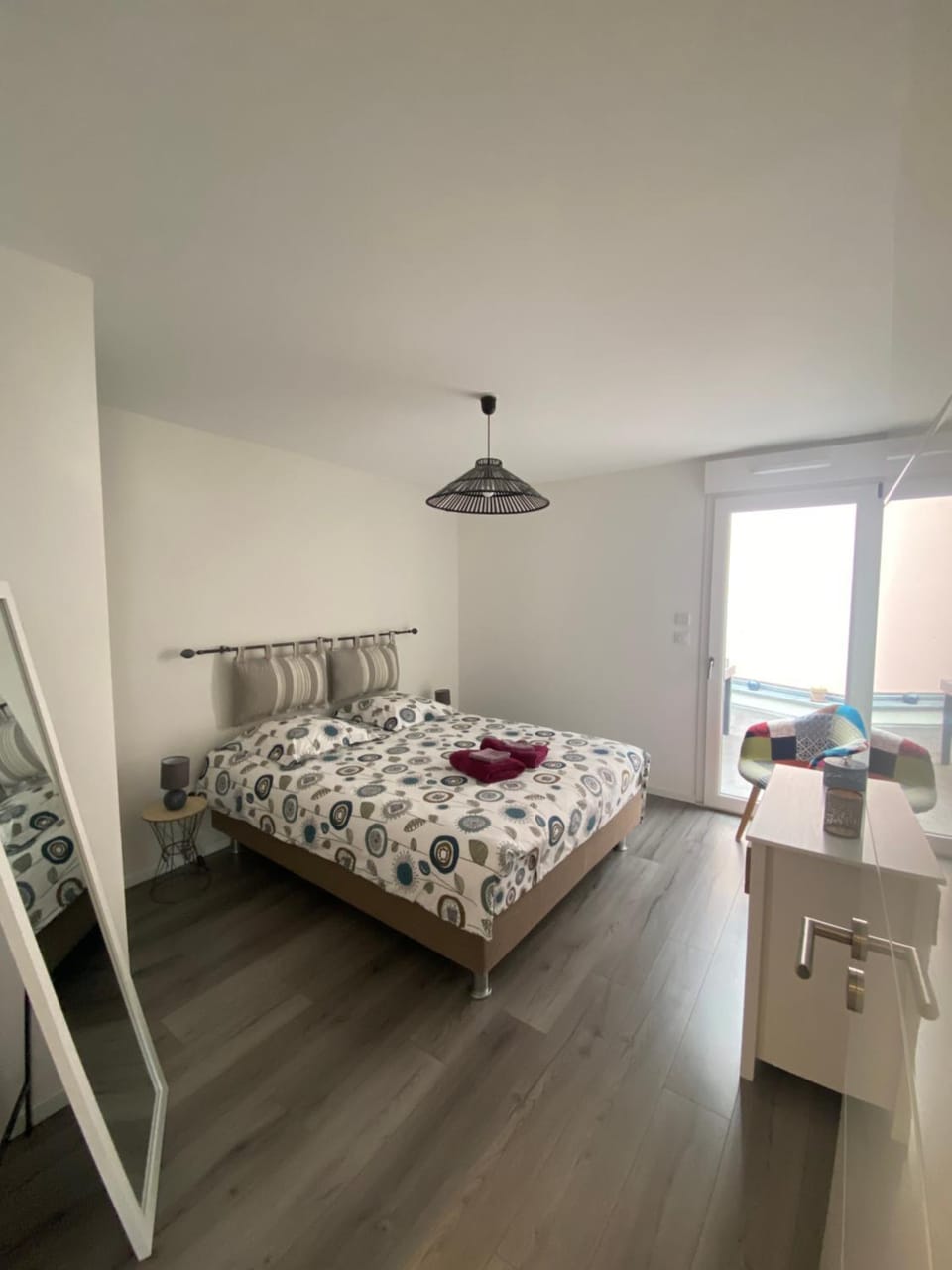 Photo of the whole room