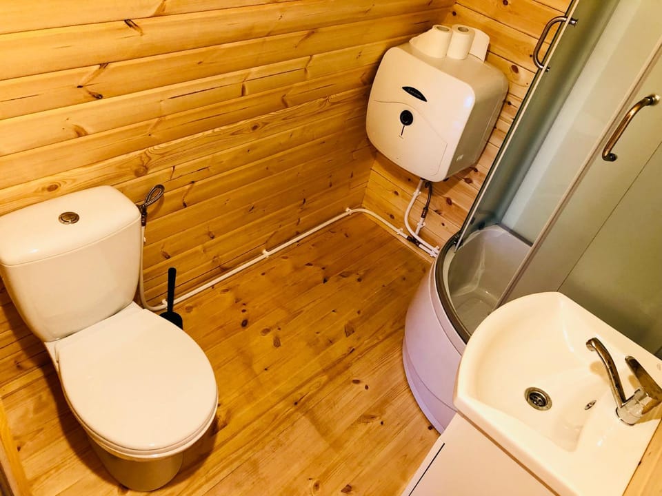 Shower, Toilet, Bathroom