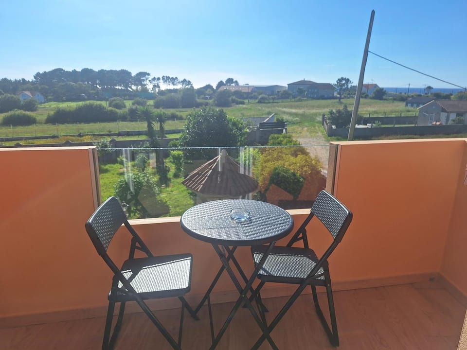 Apartamentos Costa Xuño Apartment in Galicia