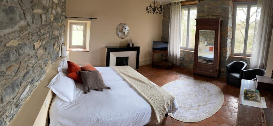 Les Tilleuls Bed and Breakfast in Occitanie