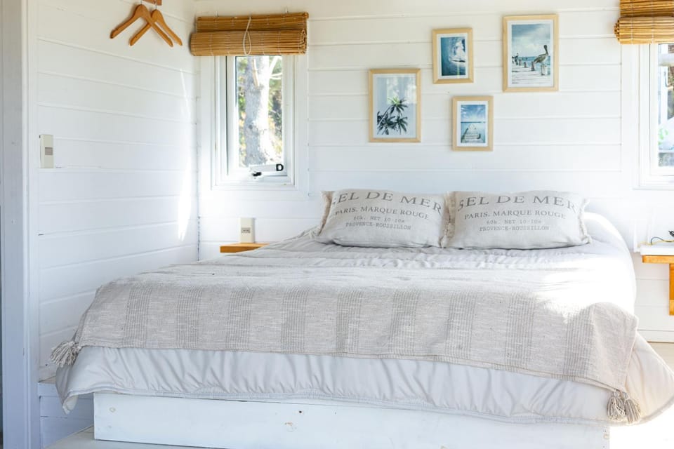 Bed, Sunrise