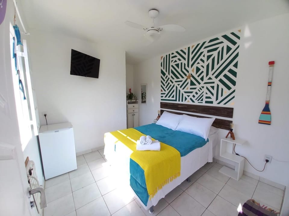 Bed, TV and multimedia, Photo of the whole room, Bedroom, Breakfast, fireplace, air conditioner