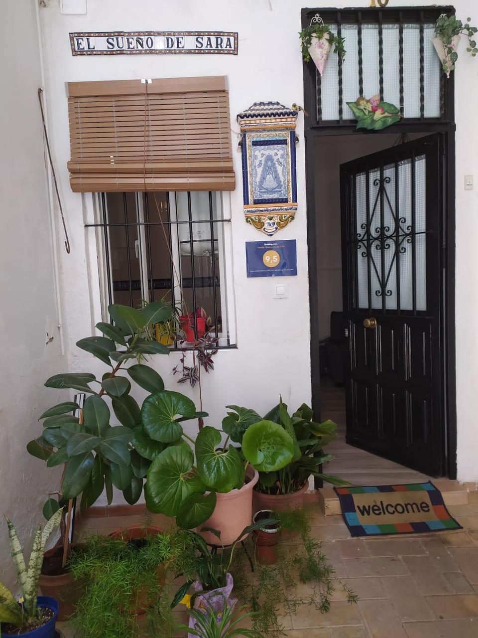 Patio, Facade/entrance, Property logo or sign