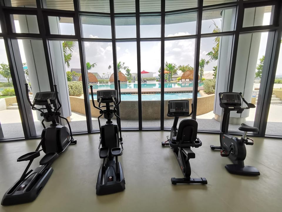 Almas Suites Studio Seaview Netflix By STAY Apartment in Johor