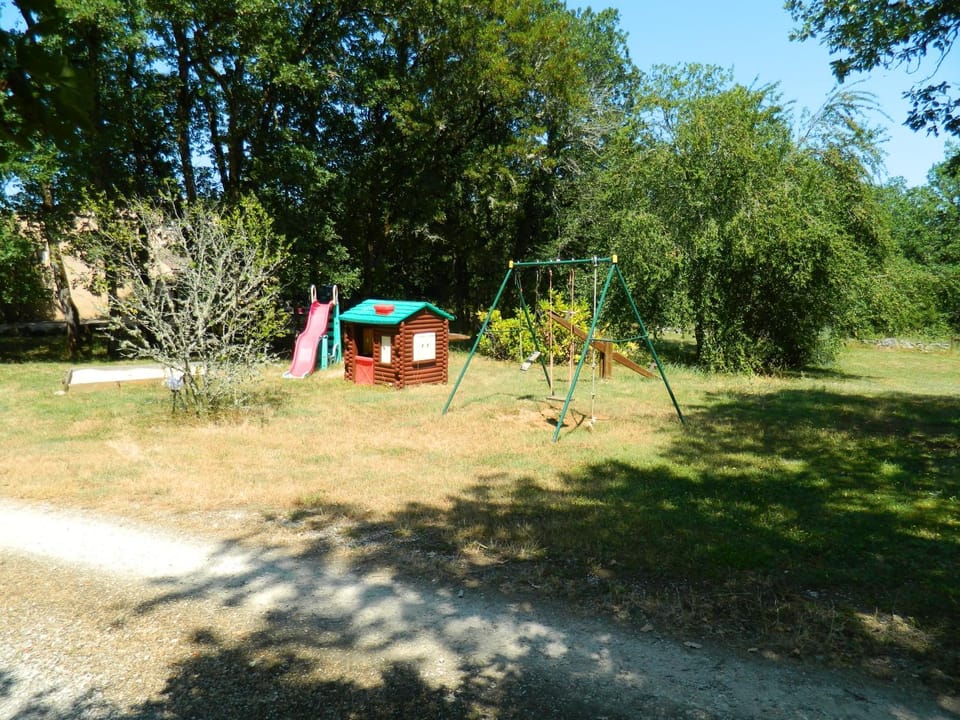 Les Gîtes des Dryades House in Occitanie