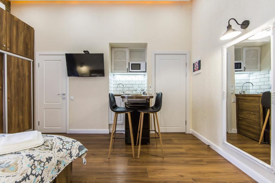 TV and multimedia, Dining area