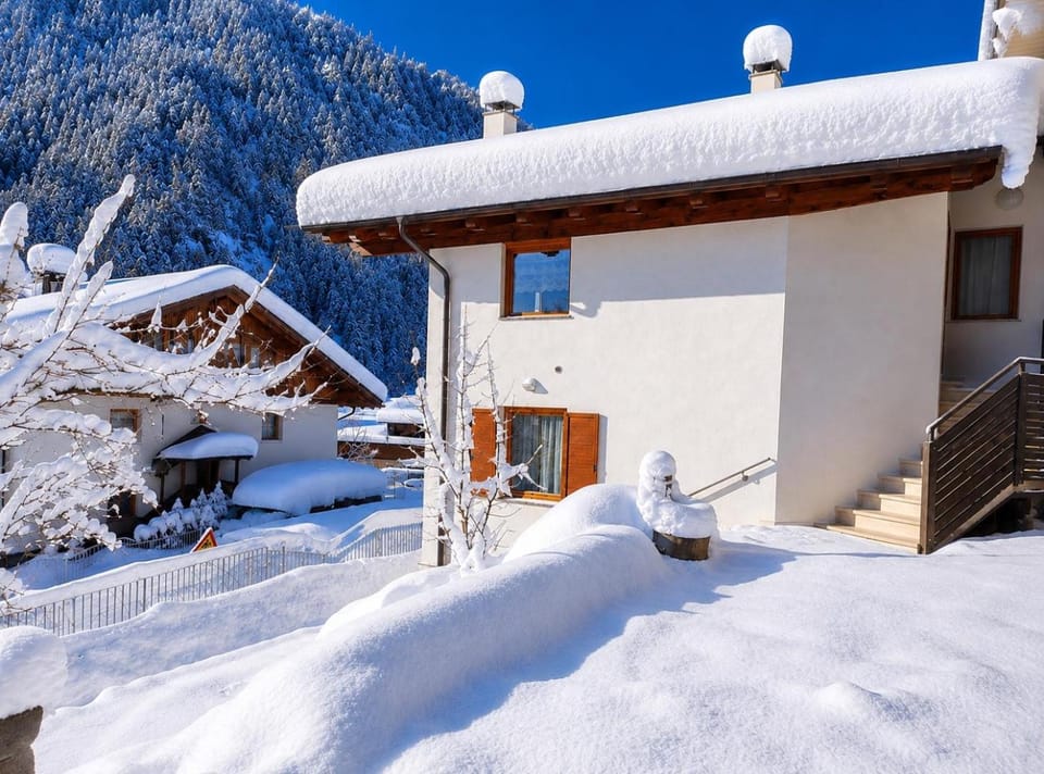 Property building, Winter