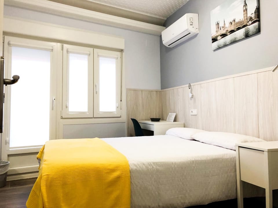 Alojamiento HC Bed and Breakfast in Community of Madrid