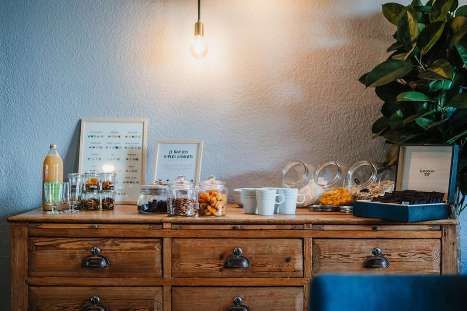 Restaurant/places to eat, Dining area, On site, Breakfast