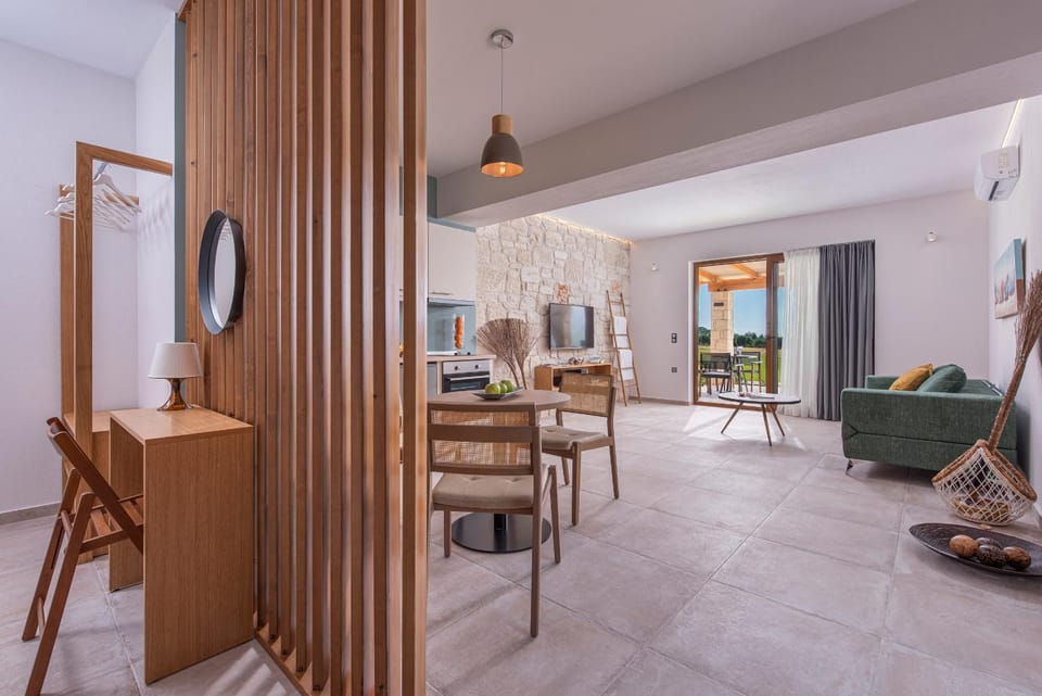 Mint Retreat Suites House in Halkidiki