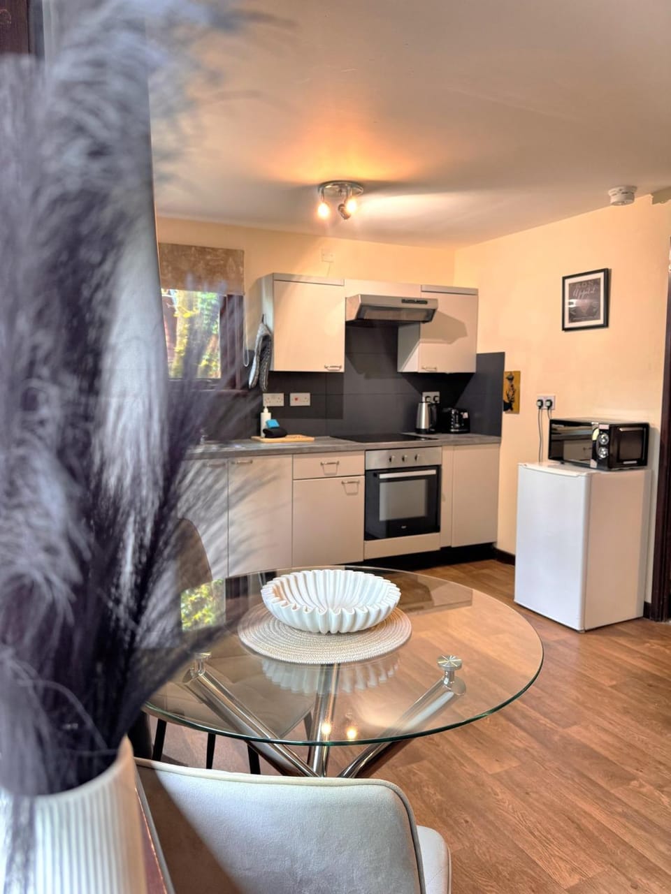 Wren 21-Hot Tub-Woodland Lodges-Tenby-Camarthenshire Chalet in Wales