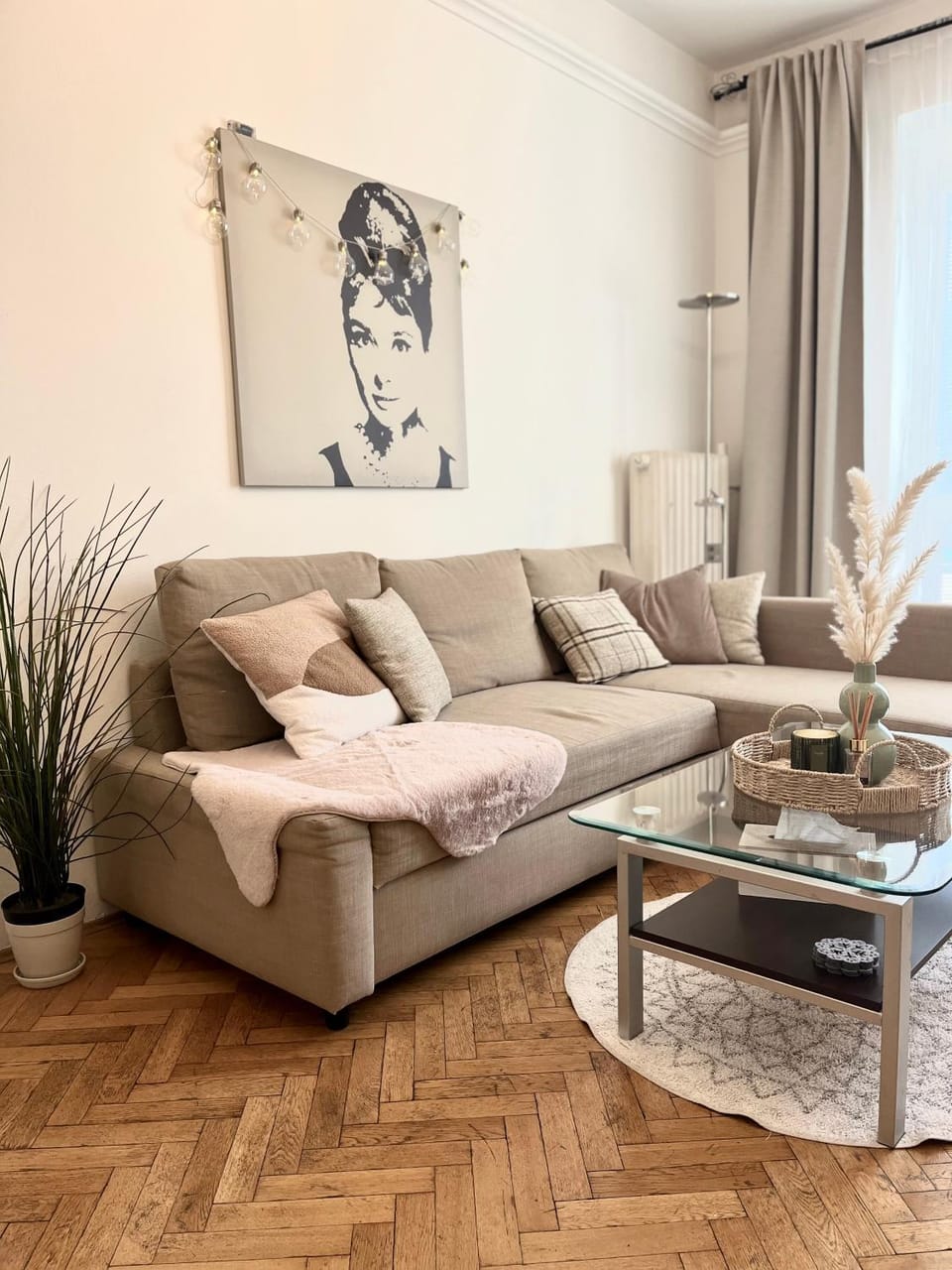Audrey Hepburn Apartment Cathedral View TOP Location Air Conditioned Apartment in Bratislava