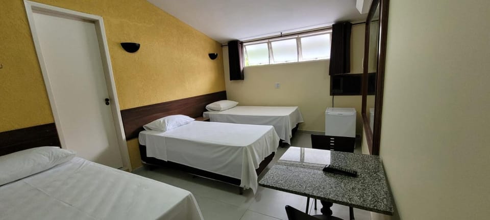 Photo of the whole room, Parking