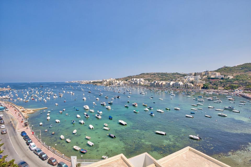 Property building, Day, Beach, Sea view