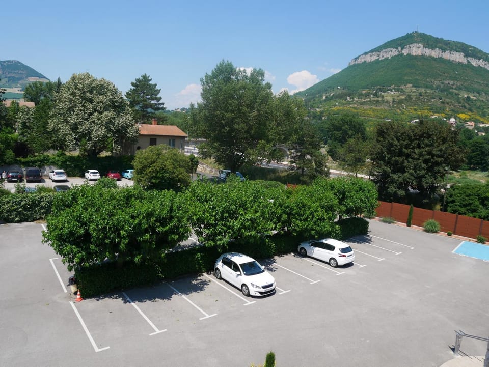 Mountain view, Parking