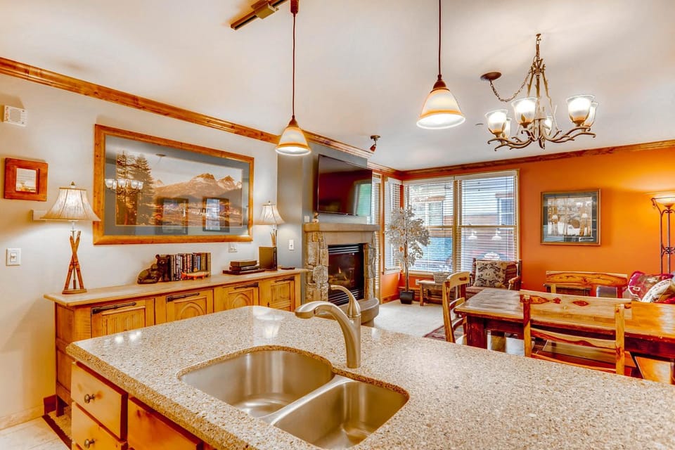 Updated 1Br Premier Condo At Black Bear Lodge- Kids Ski Free Condo Apartment in Keystone