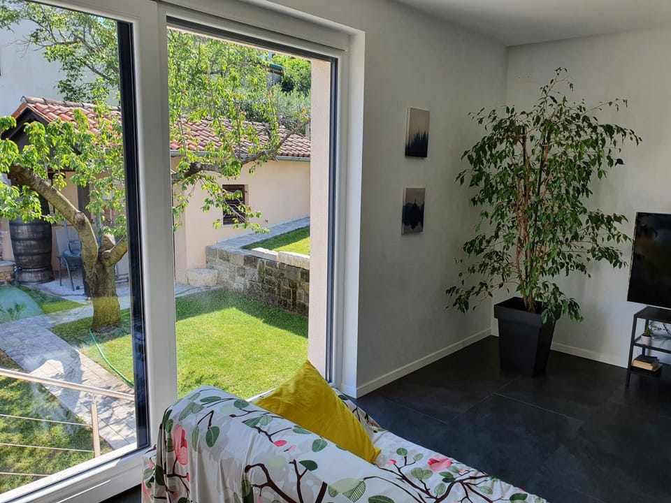 KRALJEVA Apartment in Slovenia