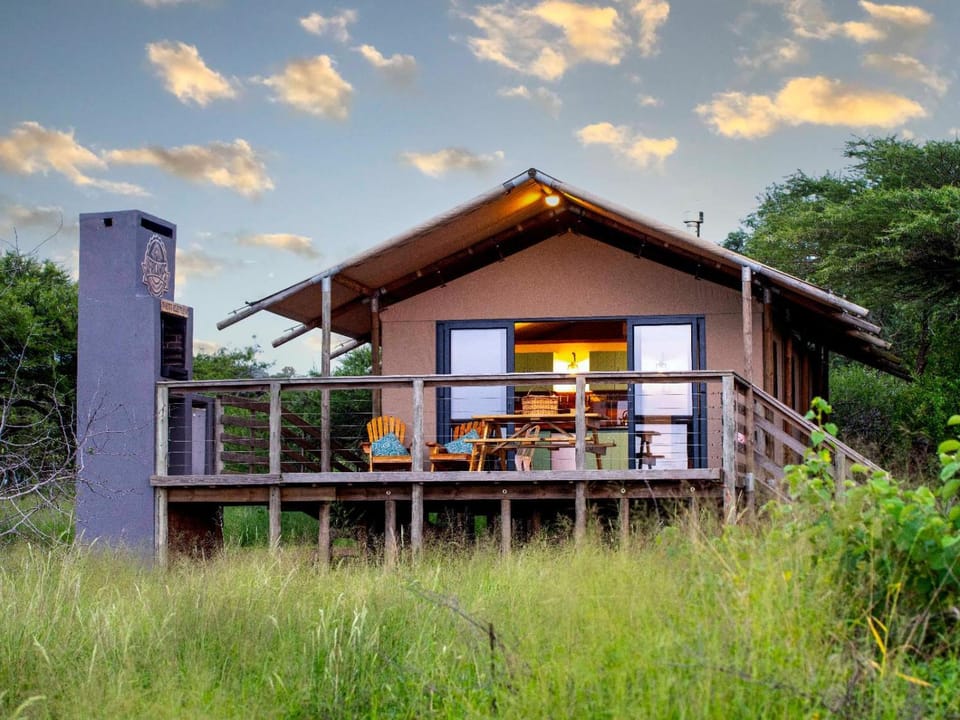 Property building, Natural landscape
