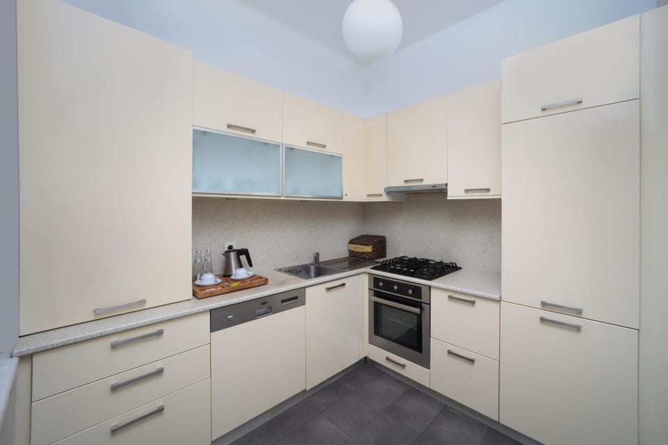 Coffee/tea facilities, pet friendly, kitchen