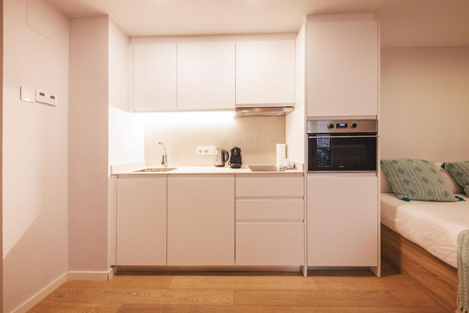 Kitchen or kitchenette, minibar, pet friendly, stove