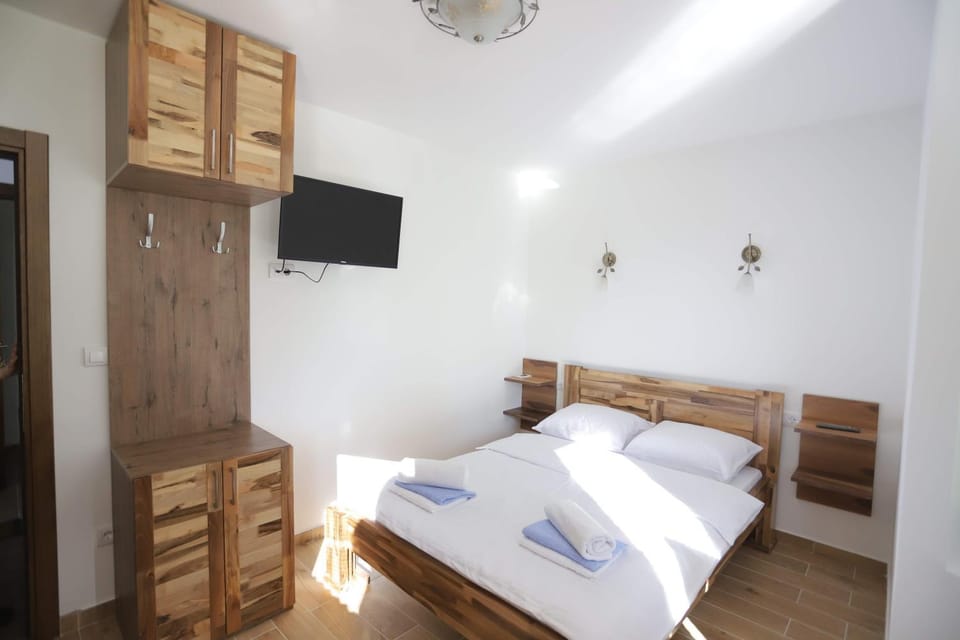 Vila PARADIZO-ZLATAR, studio apartman 1 Bed and Breakfast in Zlatibor District, Serbia
