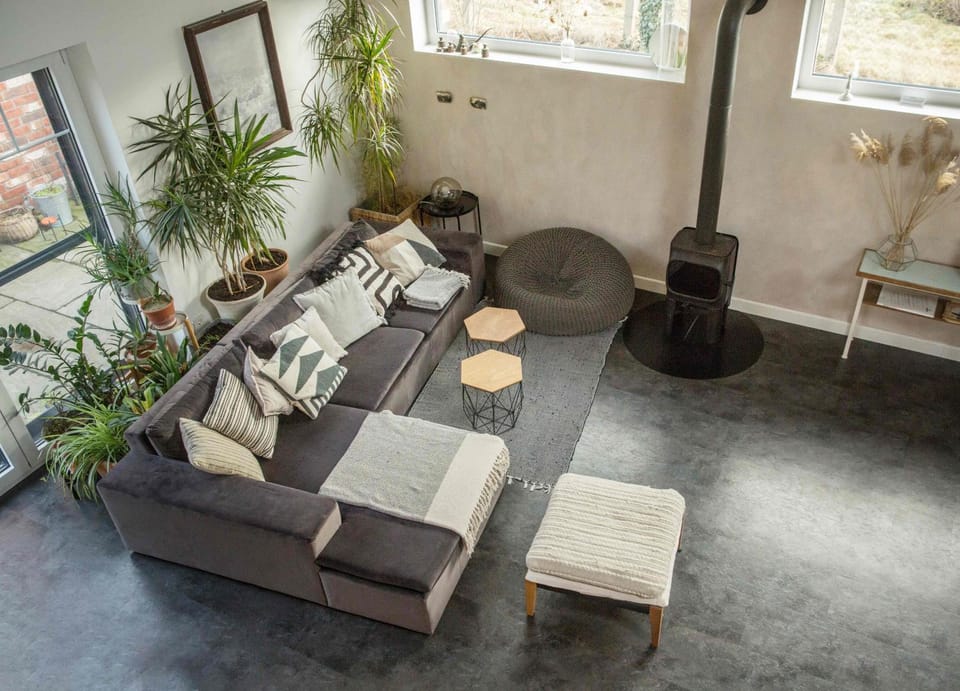 Living room, Photo of the whole room