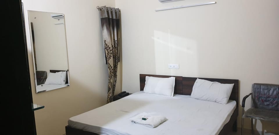 Aanantham by Maliks Hotel in Ludhiana