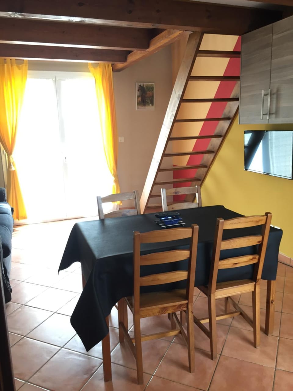 Living room, Dining area