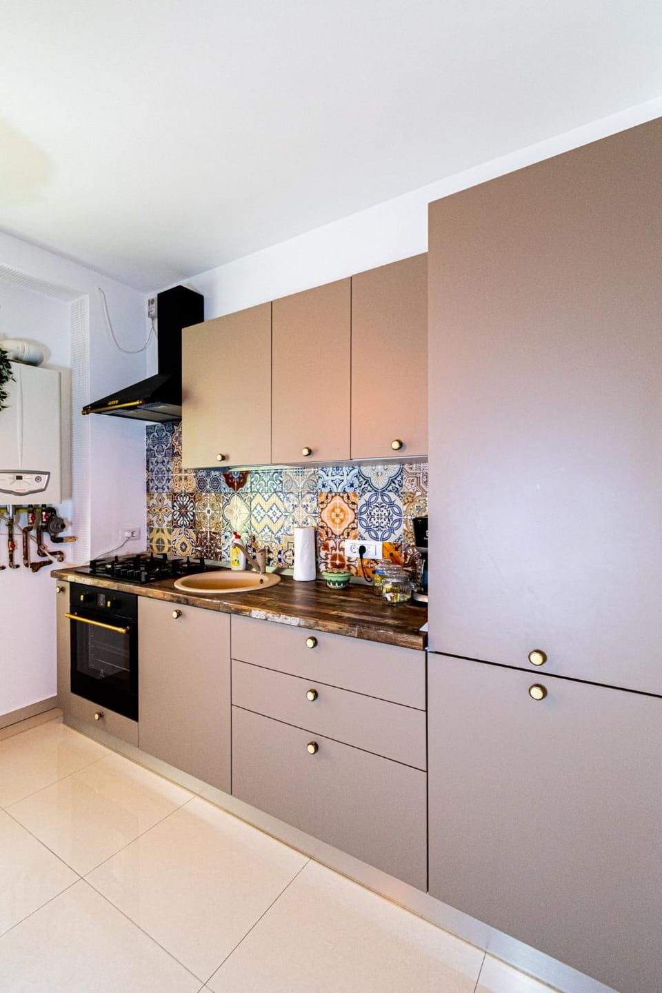 Kitchen or kitchenette, pet friendly