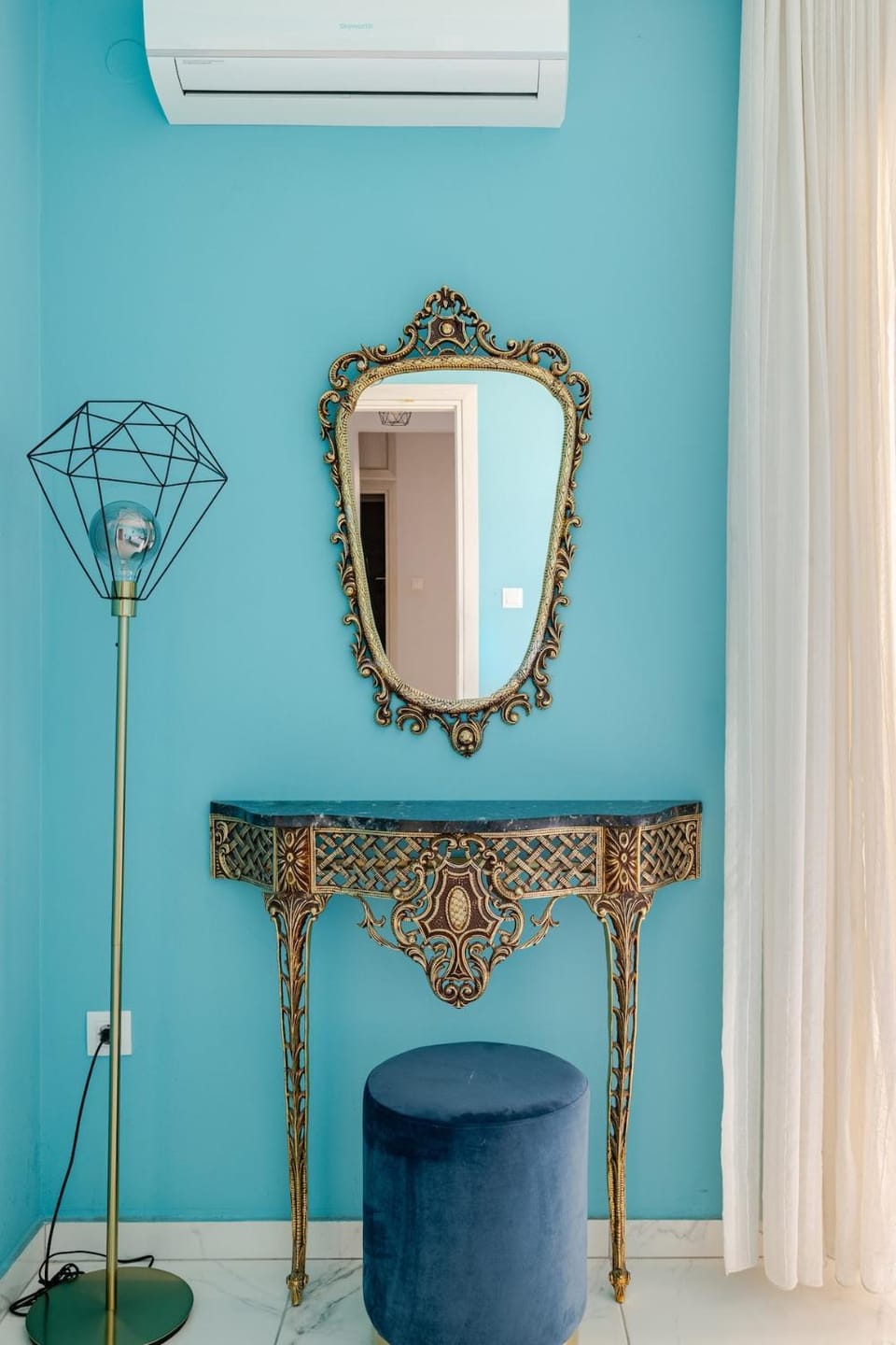 Vintage Art home on the sea Apartment in Thessaloniki